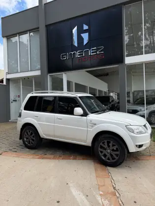 MITSUBISHI PAJERO TR4 2.0 4X2 16V 140CV FLEX 4P AUTOMÁTICO