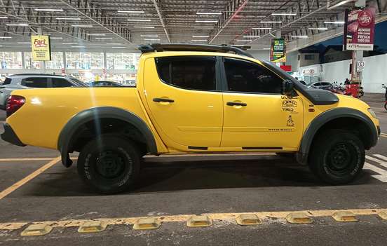 MITSUBISHI-L200 SAVANA-2012