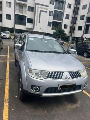 MITSUBISHI-PAJERO DAKAR-3.2 4X4 16V TURBO INTERCOOLER DIESEL 4P AUTOMÁTICO MITSUBISHI-PAJERO DAKAR-2012