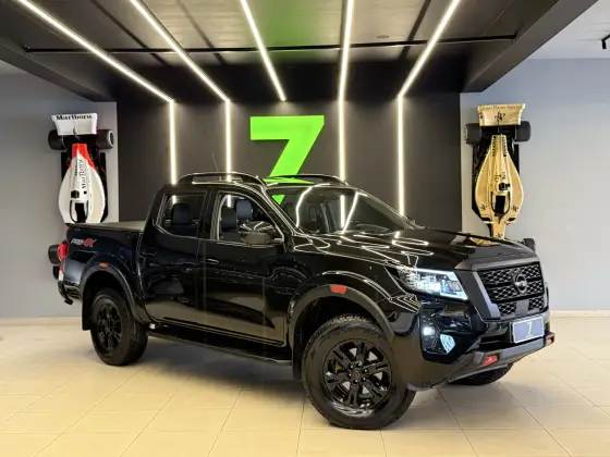 NISSAN FRONTIER 2.3 16V TURBO DIESEL PRO4X CD 4X4 AUTOMÁTICO NISSAN FRONTIER 2.3 16V TURBO DIESEL PRO4X CD 4X4 AUTOMÁTICO