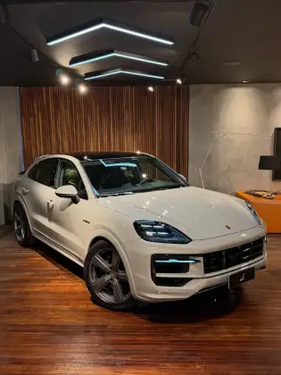 PORSCHE CAYENNE 3.0 V6 S E-HYBRID COUPÉ AWD TIPTRONIC S PORSCHE CAYENNE 3.0 V6 S E-HYBRID COUPÉ AWD TIPTRONIC S