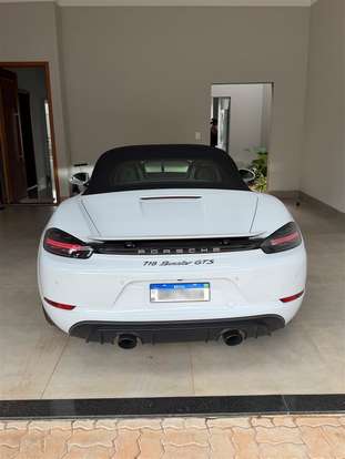 PORSCHE-718-2021