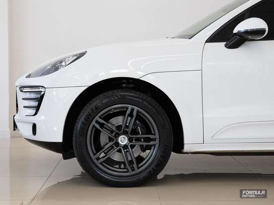 PORSCHE-MACAN-2.0 16V GASOLINA 4P AUTOMÁTICO PORSCHE-MACAN-2015