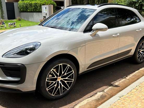 PORSCHE-MACAN-2025