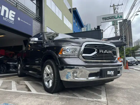 RAM 1500 5.7 V8 GASOLINA REBEL CD 4X4 AUTOMÁTICO
