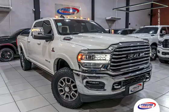 RAM 3500 6.7 I6 TURBO DIESEL LIMITED LONGHORN CD 4X4 AUTOMÁTICO RAM 3500 6.7 I6 TURBO DIESEL LIMITED LONGHORN CD 4X4 AUTOMÁTICO