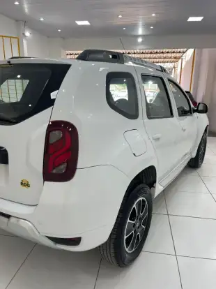 RENAULT-DUSTER-2016