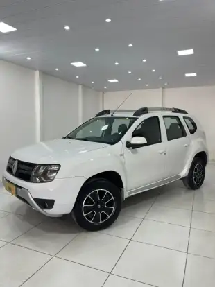 RENAULT-DUSTER-2016