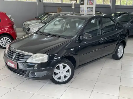 RENAULT LOGAN 1.6 EXPRESSION 16V FLEX 4P AUTOMÁTICO