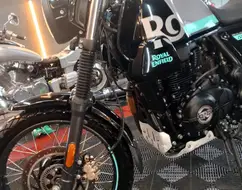 ROYAL ENFIELD SCRAM 411 ROYAL ENFIELD SCRAM 411