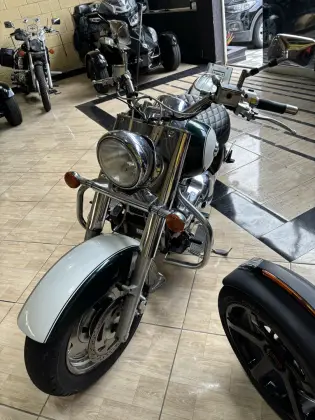 SUZUKI LC 1500 INTRUDER 