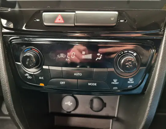 /en/city/cate-car-used-car/suzuki-vitara-2017-1-6-16v-gasoline-4you-automatic-41513744666264576/-10