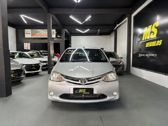 TOYOTA ETIOS 1.5 XLS SEDAN 16V FLEX 4P MANUAL
