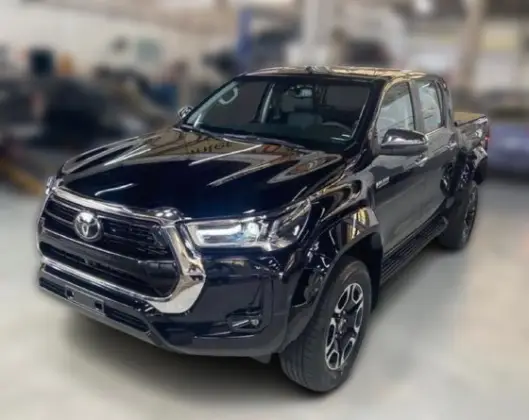 TOYOTA HILUX 2.8 D-4D TURBO DIESEL CD SRX PLUS 4X4 AUTOMÁTICO