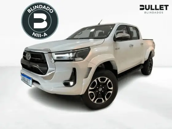 TOYOTA HILUX 2.8 D-4D TURBO DIESEL CD SRX PLUS 4X4 AUTOMÁTICO TOYOTA HILUX 2.8 D-4D TURBO DIESEL CD SRX PLUS 4X4 AUTOMÁTICO