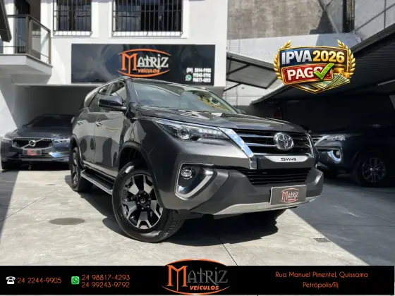 TOYOTA HILUX SW4 2.8 SRX DIAMOND 4X4 7 LUGARES 16V TURBO INTERCOOLER DIESEL 4P AUTOMÁTICO