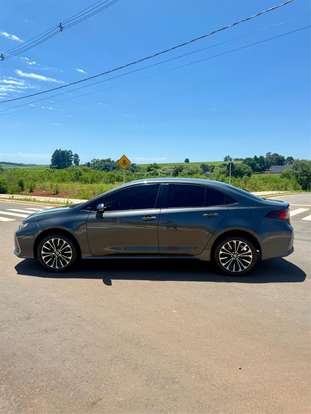 TOYOTA-COROLLA-2024