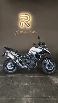 TRIUMPH TIGER 900 GT 