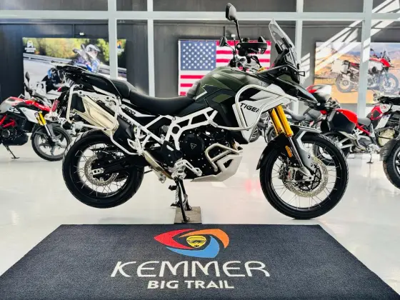 TRIUMPH TIGER 900 RALLY PRO 