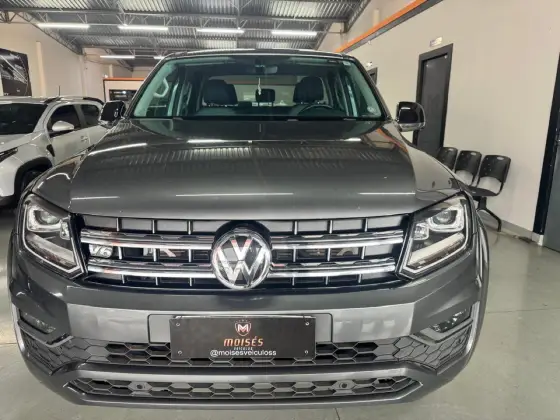 VOLKSWAGEN AMAROK 3.0 V6 TDI DIESEL HIGHLINE CD 4MOTION AUTOMÁTICO VOLKSWAGEN AMAROK 3.0 V6 TDI DIESEL HIGHLINE CD 4MOTION AUTOMÁTICO