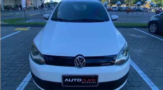 VOLKSWAGEN FOX 1.6 MI BLUEMOTION 8V FLEX 4P MANUAL