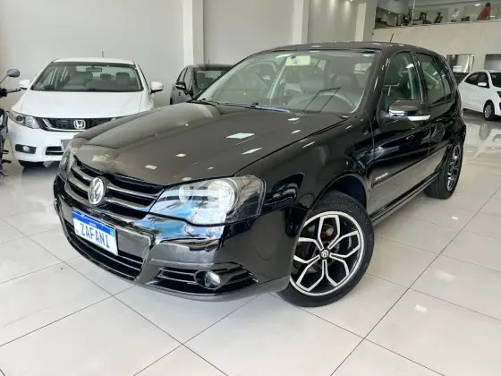VOLKSWAGEN GOLF 2.0 MI 8V GASOLINA 4P AUTOMÁTICO