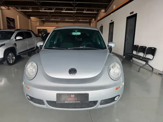 VOLKSWAGEN NEW BEETLE 2.0 MI 8V GASOLINA 2P MANUAL