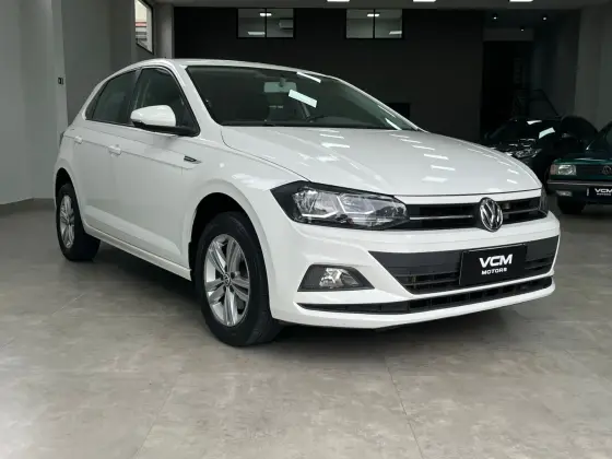 VOLKSWAGEN POLO 1.0 200 TSI COMFORTLINE AUTOMÁTICO