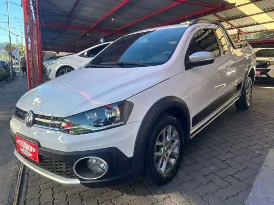VOLKSWAGEN SAVEIRO 1.6 MI CE 8V FLEX 2P MANUAL G.VI VOLKSWAGEN SAVEIRO 1.6 MI CE 8V FLEX 2P MANUAL G.VI