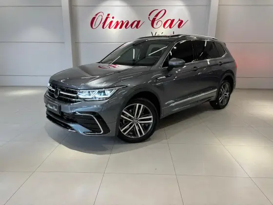 VOLKSWAGEN TIGUAN 2.0 300 TSI GASOLINA ALLSPACE R-LINE AUTOMÁTICO VOLKSWAGEN TIGUAN 2.0 300 TSI GASOLINA ALLSPACE R-LINE AUTOMÁTICO