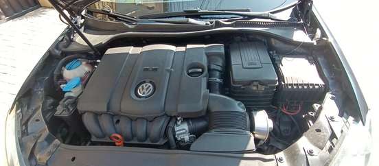 VOLKSWAGEN-JETTA-2010