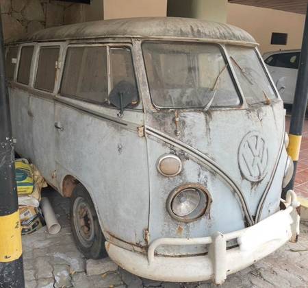 VOLKSWAGEN KOMBI 1.2 LUXO 8V GASOLINA 3P MANUAL