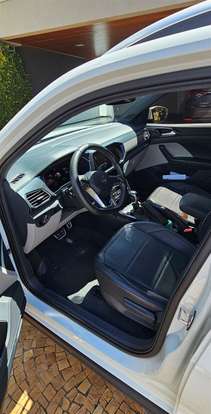 VOLKSWAGEN-T-CROSS-2022