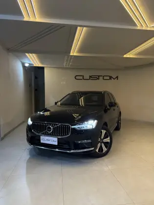 VOLVO XC60 2.0 T8 RECHARGE PLUS AWD GEARTRONIC VOLVO XC60 2.0 T8 RECHARGE PLUS AWD GEARTRONIC