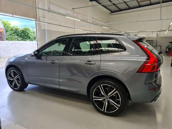 VOLVO-XC60-2.0 T8 HYBRID R-DESIGN AWD GEARTRONIC VOLVO-XC60-2021