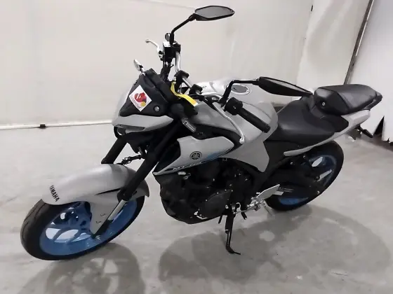 YAMAHA MT-03 CONNECTED ABS 