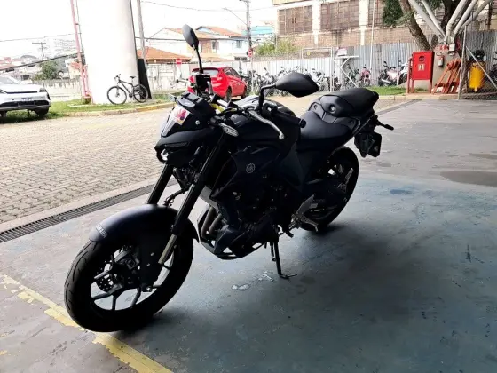 YAMAHA MT-03 CONNECTED ABS 
