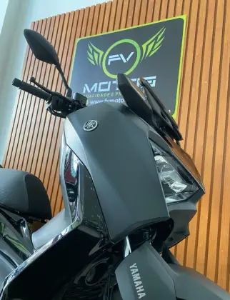 YAMAHA XMAX 250 CONNECTED ABS YAMAHA XMAX 250 CONNECTED ABS