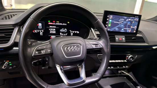 AUDI-Q5-2022