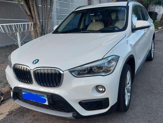 BMW-X1-2.0 16V TURBO ACTIVEFLEX SDRIVE20I 4P AUTOMÁTICO BMW-X1-2017
