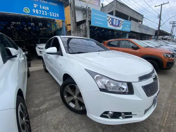 CHEVROLET CRUZE 1.8 LT SPORT6 16V FLEX 4P AUTOMÁTICO CHEVROLET CRUZE 1.8 LT SPORT6 16V FLEX 4P AUTOMÁTICO