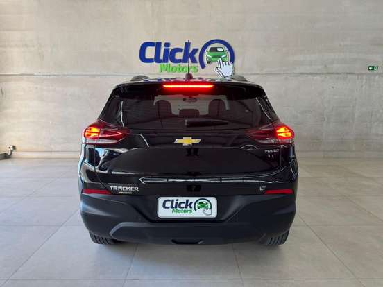 CHEVROLET-TRACKER-2023