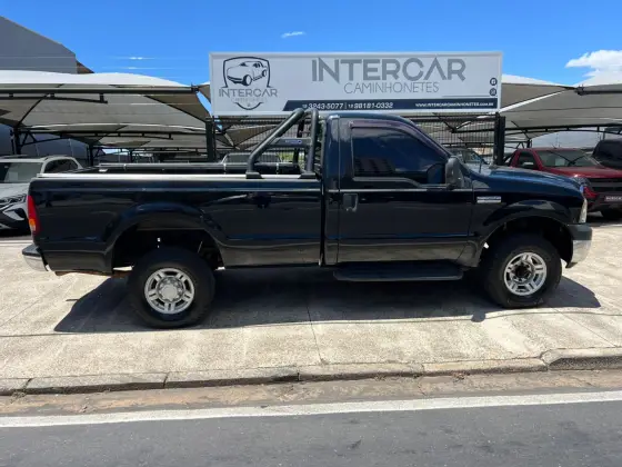 FORD F-250 3.9 XLT MAX POWER 4X4 CS DIESEL 2P MANUAL