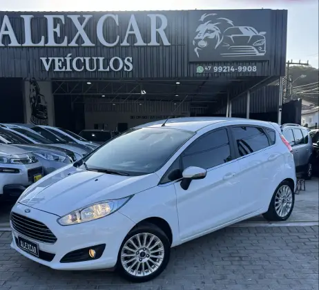 FORD FIESTA 1.6 TITANIUM HATCH 16V FLEX 4P POWERSHIFT