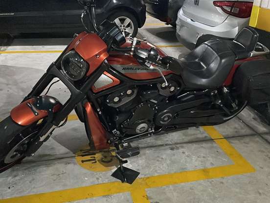 HARLEY-DAVIDSON-V-ROD MUSCLE HARLEY-DAVIDSON-V-ROD MUSCLE-2012