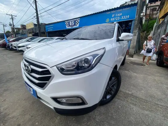 HYUNDAI IX35 2.0 MPFI GL 16V FLEX 4P AUTOMÁTICO HYUNDAI IX35 2.0 MPFI GL 16V FLEX 4P AUTOMÁTICO