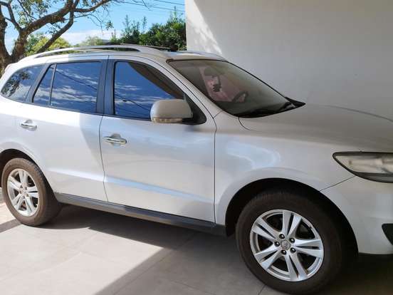 HYUNDAI-SANTA FÉ-3.5 MPFI GLS V6 24V 285CV GASOLINA 4P AUTOMÁTICO HYUNDAI-SANTA FÉ-2010