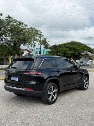 JEEP-GRAND CHEROKEE-2.0 TURBO HÍBRIDO 4XE AT8 JEEP-GRAND CHEROKEE-2023