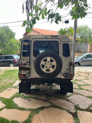 LAND ROVER-DEFENDER-2010