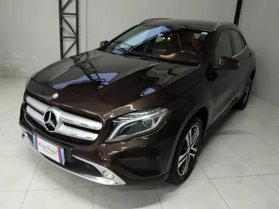 MERCEDES-BENZ GLA 200 1.6 CGI ADVANCE 16V TURBO FLEX 4P AUTOMÁTICO MERCEDES-BENZ GLA 200 1.6 CGI ADVANCE 16V TURBO FLEX 4P AUTOMÁTICO